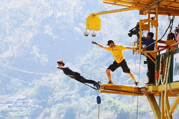 Bungee Jumping